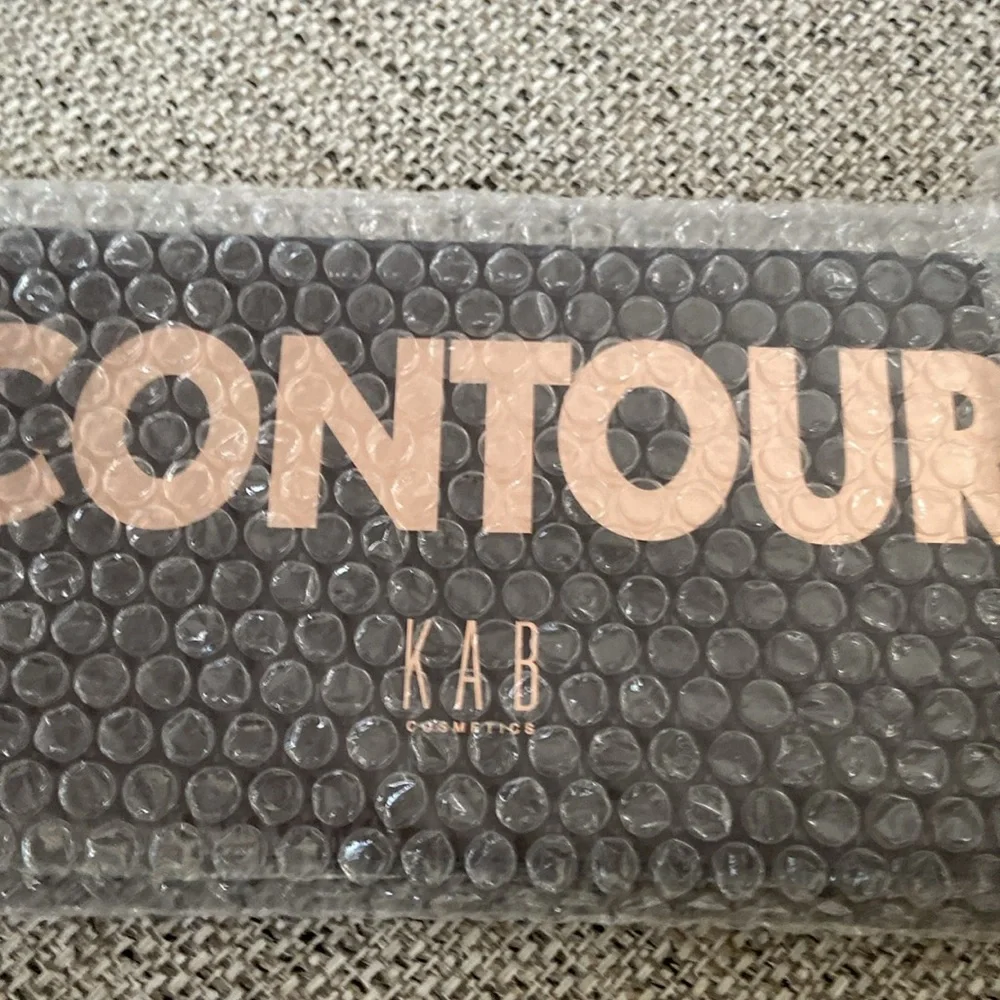 KAB Cosmetics Contour Palette Volume 1 BNIB Authentic! Big Full